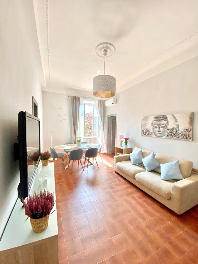Upi-Up Rome Staying ภายนอก รูปภาพ